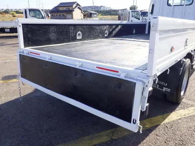 いすゞエルフ平ボディ小型（2t・3t）[写真33]