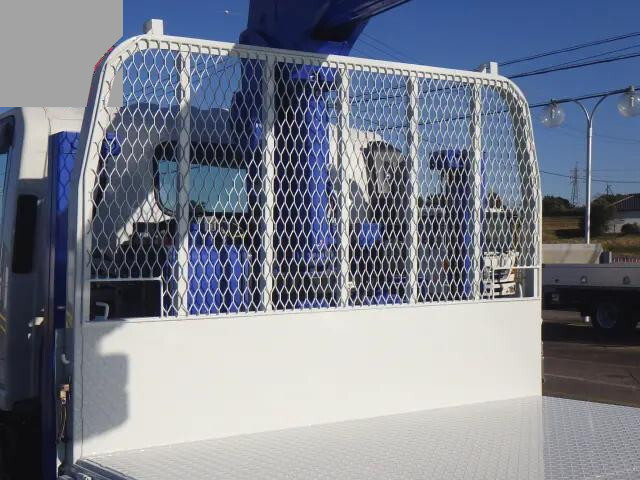 いすゞエルフセルフクレーン4段小型（2t・3t）[写真12]