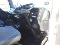 いすゞエルフセルフクレーン4段小型（2t・3t）[写真17]