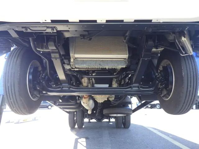 いすゞエルフセルフクレーン4段小型（2t・3t）[写真21]