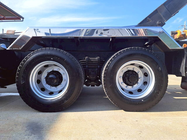 いすゞギガコンテナ専用車大型（10t）[写真17]