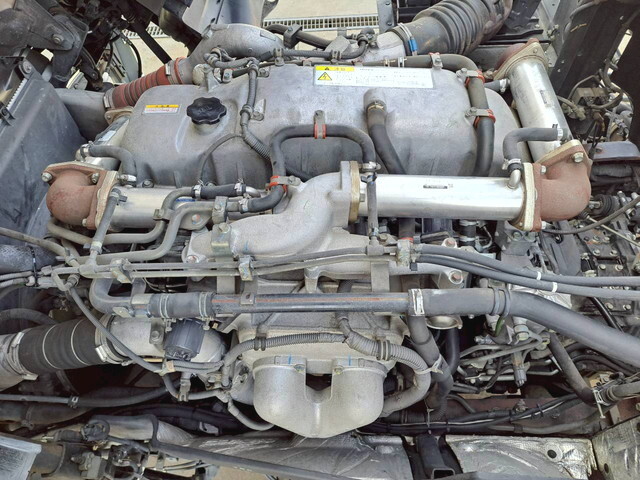 いすゞギガコンテナ専用車大型（10t）[写真28]