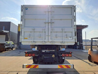 いすゞギガコンテナ専用車大型（10t）[写真06]