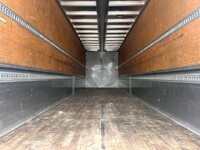 日野プロフィアアルミウイング大型（10t）[写真13]