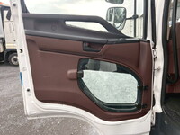 日野レンジャーアルミウイング中型（4t）[写真15]