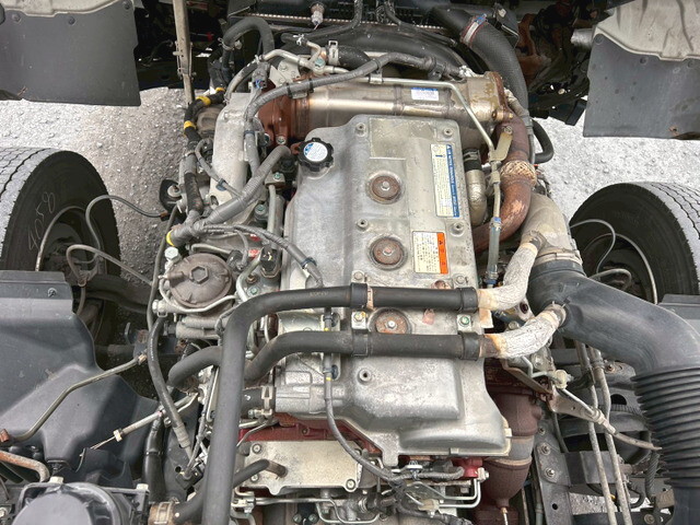 日野レンジャーアルミウイング中型（4t）[写真16]