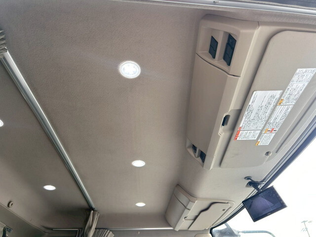 日野レンジャーアルミウイング中型（4t）[写真17]