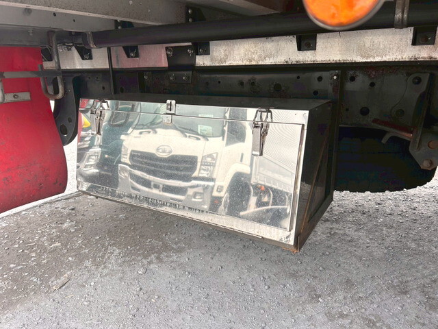 日野レンジャーアルミウイング中型（4t）[写真35]