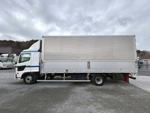 日野レンジャーアルミウイング中型（4t）[写真04]