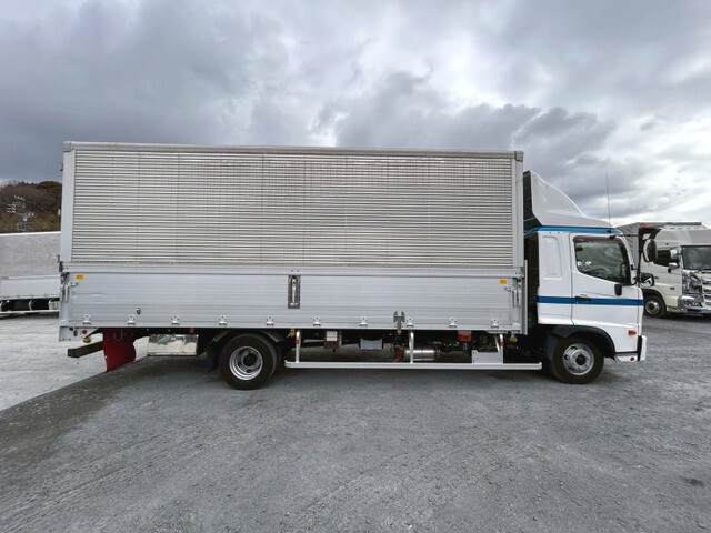 日野レンジャーアルミウイング中型（4t）[写真06]