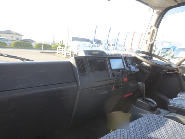 日産アトラス平ボディ小型（2t・3t）[写真12]