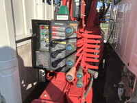 いすゞエルフクレーン4段小型（2t・3t）[写真11]