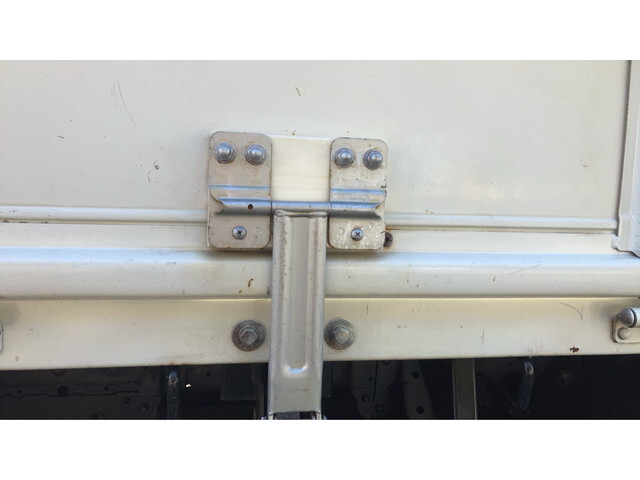 いすゞエルフクレーン4段小型（2t・3t）[写真16]