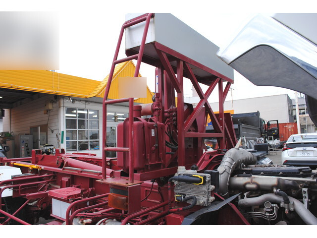 三菱ふそうファイターコンテナ専用車増トン（6t・8t）[写真35]