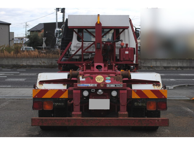 三菱ふそうファイターコンテナ専用車増トン（6t・8t）[写真07]