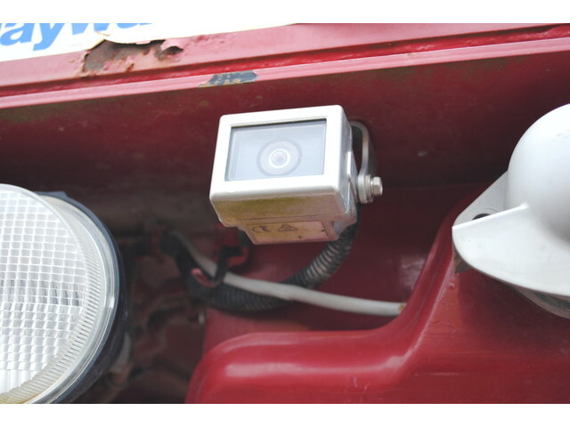 三菱ふそうファイターコンテナ専用車増トン（6t・8t）[写真09]