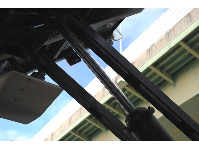 三菱ふそうスーパーグレート深ダンプ（土砂禁ダンプ）大型（10t）[写真15]