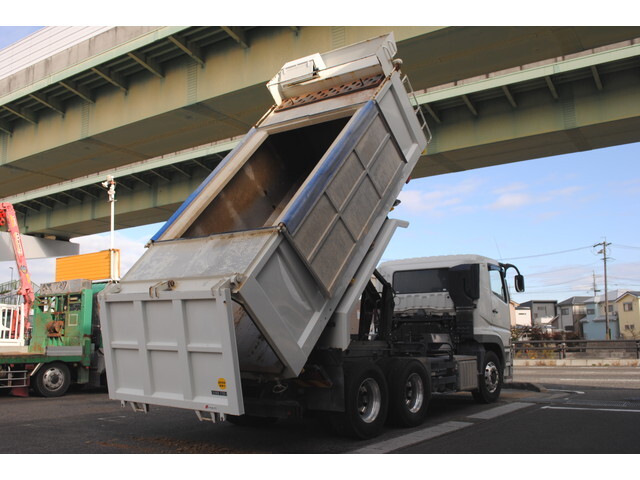 三菱ふそうスーパーグレート深ダンプ（土砂禁ダンプ）大型（10t）[写真05]
