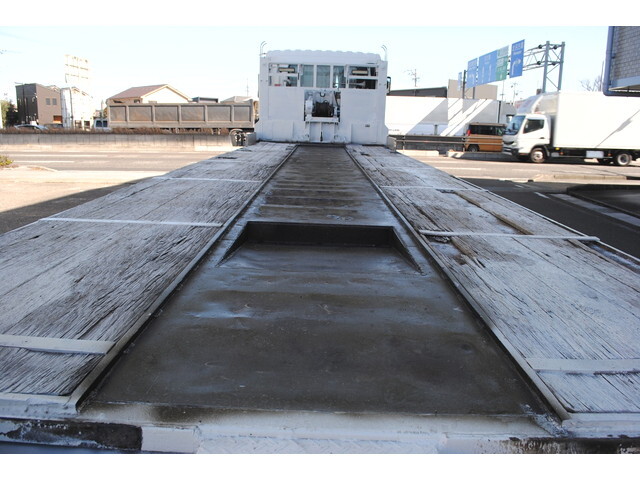 三菱ふそうスーパーグレートセルフローダー大型（10t）[写真12]