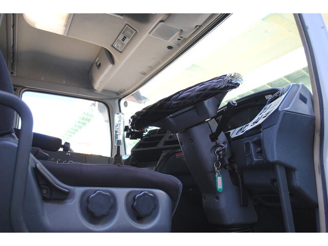 三菱ふそうスーパーグレートセルフローダー大型（10t）[写真17]