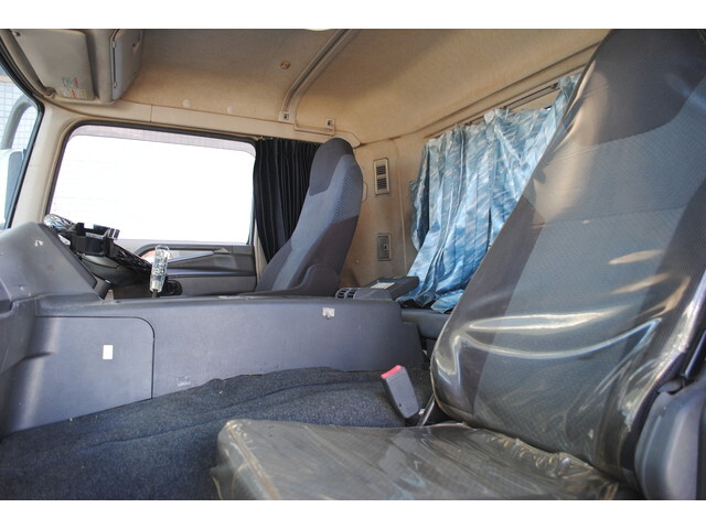 三菱ふそうスーパーグレートセルフローダー大型（10t）[写真20]