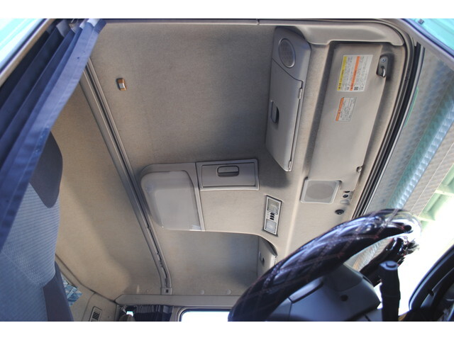 三菱ふそうスーパーグレートセルフローダー大型（10t）[写真32]