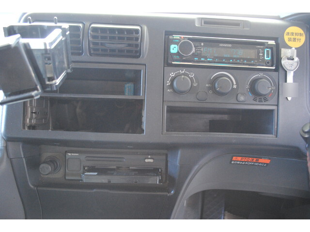 三菱ふそうスーパーグレートセルフローダー大型（10t）[写真34]