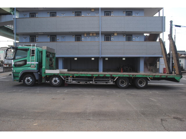 三菱ふそうスーパーグレートセルフローダー大型（10t）[写真05]