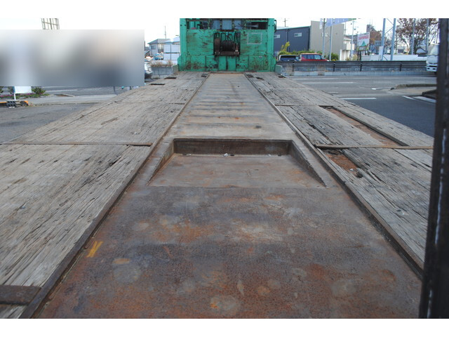 三菱ふそうスーパーグレートセルフローダー大型（10t）[写真09]