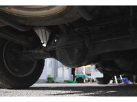 マツダボンゴ平ボディ小型（2t・3t）[写真17]