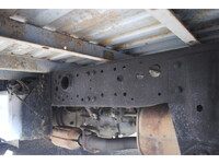 マツダボンゴ平ボディ小型（2t・3t）[写真18]