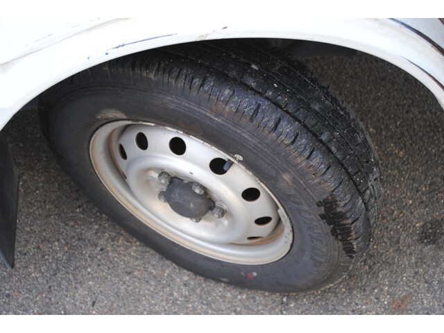 マツダボンゴ平ボディ小型（2t・3t）[写真22]