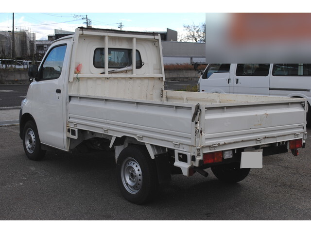 トヨタタウンエース平ボディ小型（2t・3t）[写真02]