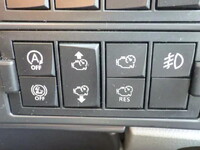 日産クオンアルミブロック大型（10t）[写真21]