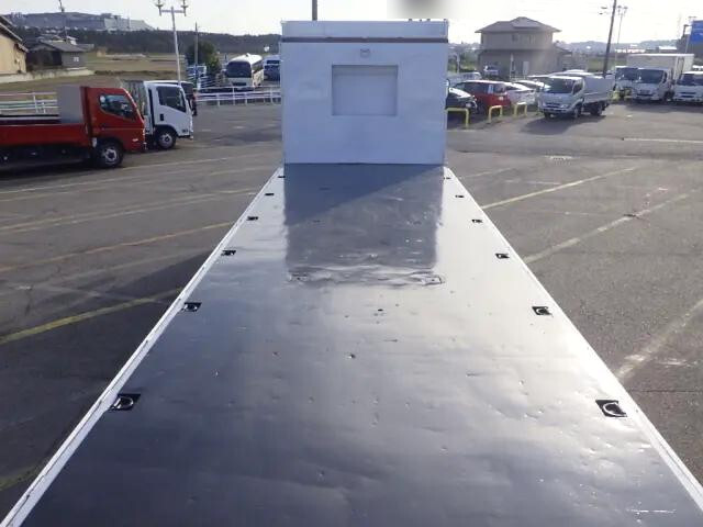 日産クオンアルミブロック大型（10t）[写真31]