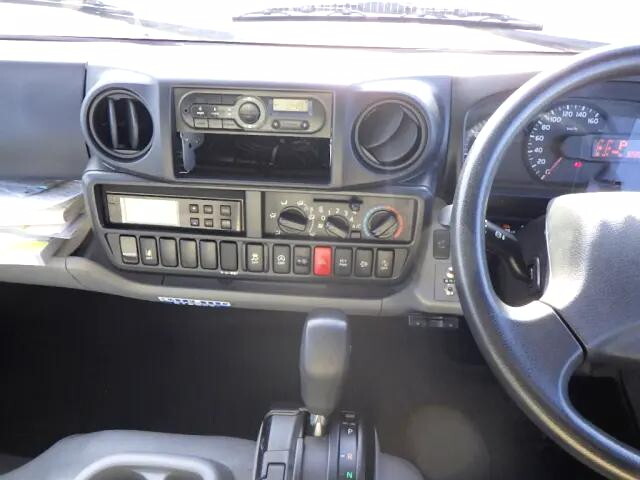 日野デュトロ冷凍車（冷蔵車）小型（2t・3t）[写真21]