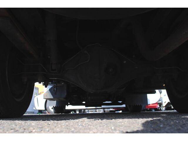 日産アトラス平ボディ小型（2t・3t）[写真13]