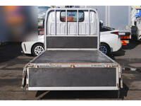 日産アトラス平ボディ小型（2t・3t）[写真16]