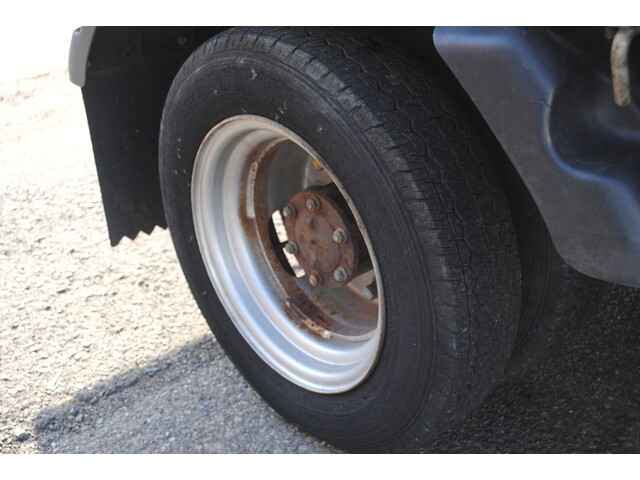 日産アトラス平ボディ小型（2t・3t）[写真21]