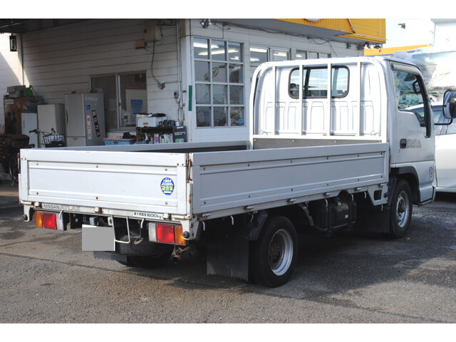 日産アトラス平ボディ小型（2t・3t）[写真04]