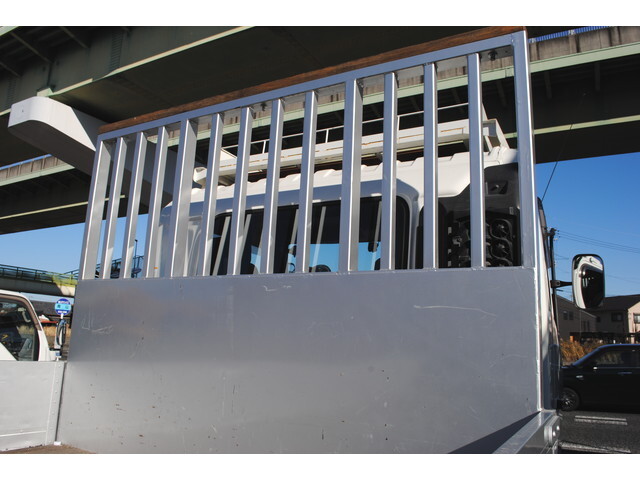 日野レンジャーアルミブロック中型（4t）[写真11]