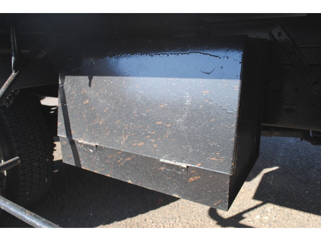 日野レンジャーアルミブロック中型（4t）[写真12]