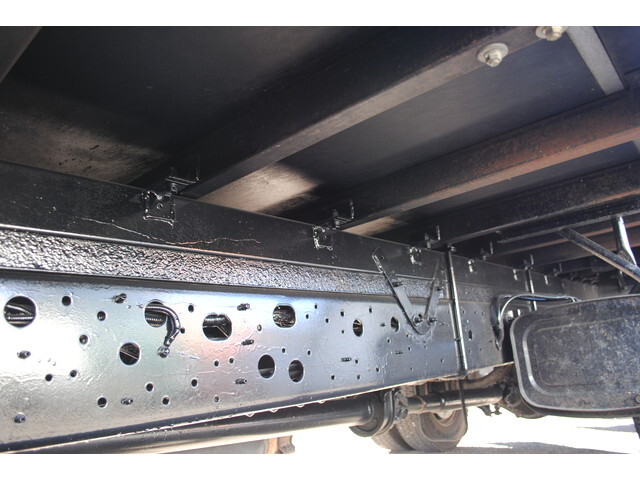 日野レンジャーアルミブロック中型（4t）[写真15]