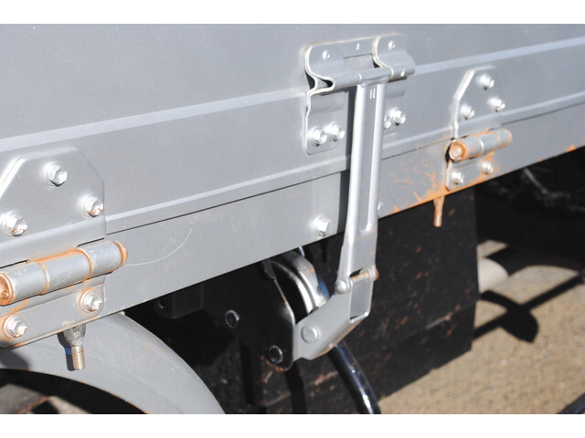 日野レンジャーアルミブロック中型（4t）[写真23]