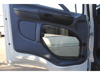 日野レンジャーアルミブロック中型（4t）[写真26]