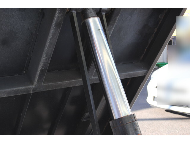 マツダボンゴ深ダンプ（土砂禁ダンプ）小型（2t・3t）[写真18]