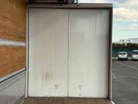 三菱ふそうスーパーグレートアルミウイング大型（10t）[写真14]