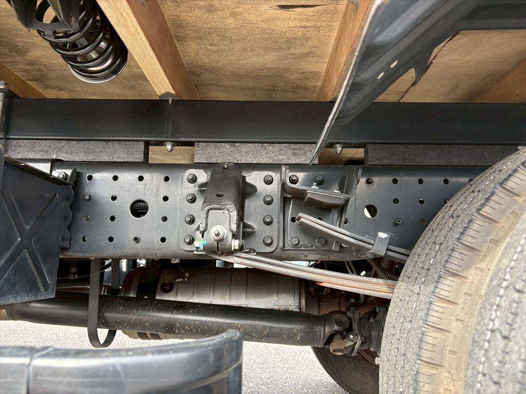 三菱ふそうキャンタークレーン4段小型（2t・3t）[写真14]