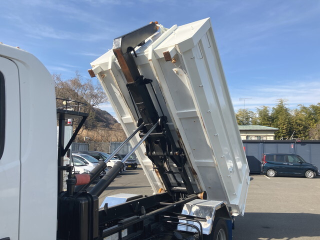 日野レンジャーコンテナ専用車中型（4t）[写真17]