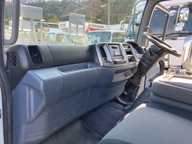 日野レンジャーコンテナ専用車中型（4t）[写真31]